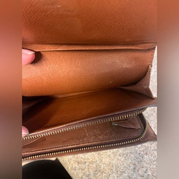 LOUIS VUITTON MONOGRAM PORTE MONNAIE WALLET - Picture 7 of 9